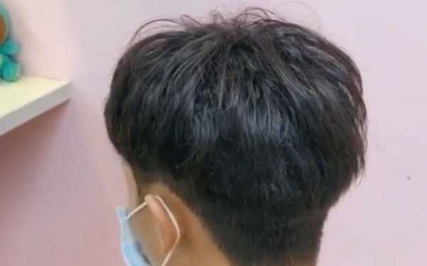 头发剪碎了怎么修复（头发剪碎了怎么修复好）