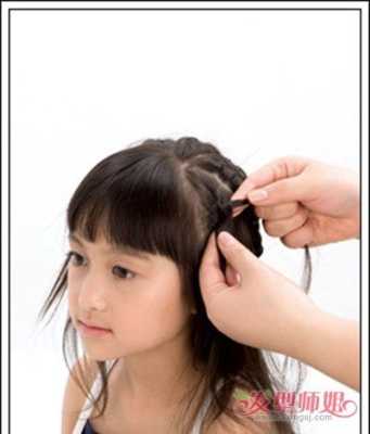 两边头发太短怎么扎起来,小孩头发太短怎么扎才好看