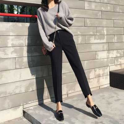 黑色哈伦裤配什么上衣女（黑色哈伦裤配什么上衣女生）