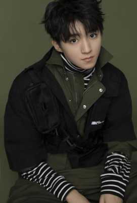 TFboys王俊凯的发型叫什么怎么剪,王俊凯最新发型叫什么名字