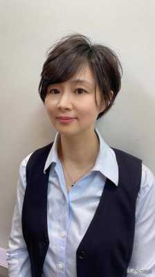 四方脸适合什么短发女（四方脸适合什么短发女生）