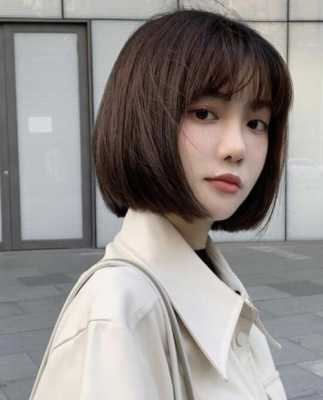 脸宽额头窄有美人尖，留什么发型好,脸长额头窄的女生适合什么发型图片