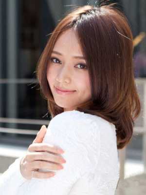 脸宽额头窄有美人尖，留什么发型好,脸长额头窄的女生适合什么发型图片