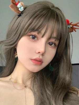 皮肤较黑的女生染什么颜色头发（皮肤黑染什么颜色头发好看）