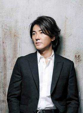 郑伊健长发怎么这么帅（郑伊健长发怎么这么帅啊）
