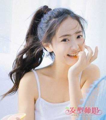大脸马尾扎法,脸大的女生怎么扎马尾好看
