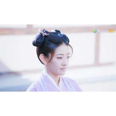 曲小檀头发怎么编（上一世的曲小檀去哪了）