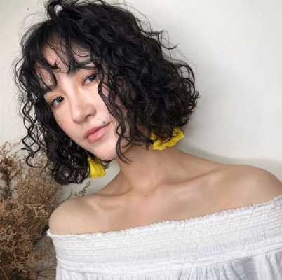 烫发洗后怎么打理卷发（烫发洗后怎么打理卷发好看）