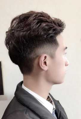 短头发都有什么发型（短头发都有什么发型男）