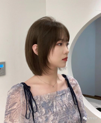 短直发适合什么脸型（长脸头发长度到哪合适）