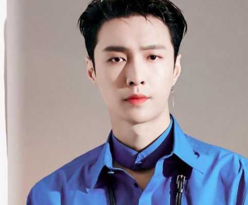 张艺兴斜背发型怎么剪,张艺兴发型怎么留刘海