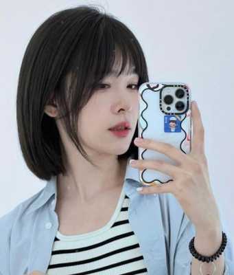 短发发型什么颜色好看（短发适合染什么颜色挂耳）