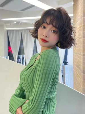 短发可以做什么造型（短发烫发有哪些烫卷的短发更是时髦）