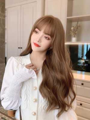 今年流行亚麻什么颜色（今年流行亚麻什么颜色头发欣赏）