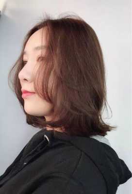 女生头发太厚怎么办（为什么有的女生的头发会很厚呢）