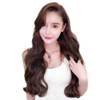 圆脸适合什么中卷发（圆脸适合大波浪卷发吗）