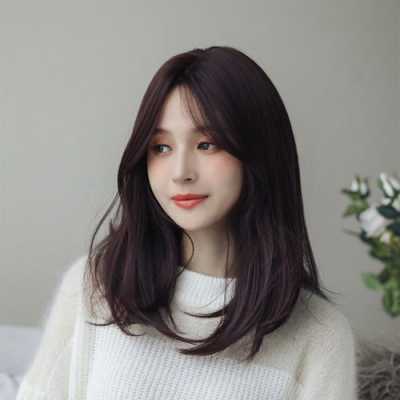 上宽下窄脸型适合什么刘海,中长发适合什么刘海女