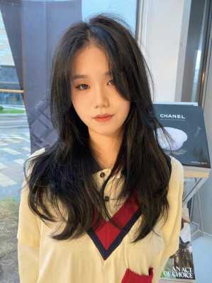 发根硬适合什么发型（发根硬适合什么发型女）