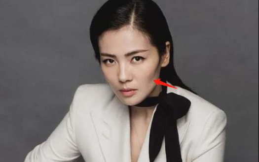女生额头太高怎么办（女生额头太高怎么办面相）