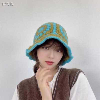 针织渔夫帽怎么戴,渔夫帽怎么戴女生好看
