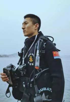 当兵剪的什么发型（当兵剪的什么发型好看）