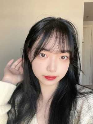 头发染成纯黑色怎样快速褪色,染完黑色头发怎么褪色快一点