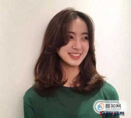 长脸适合什么刘海发型（脸长适合什么刘海）