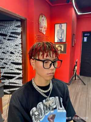 短头发怎么戴假发视频（网上买的脏辫怎么接）