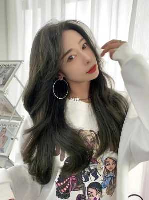 亚麻青适合什么肤色（亚麻青适合什么肤色的人）