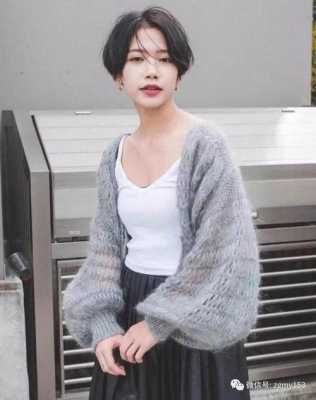 有美人尖怎么留中分（有美人尖怎么留中分短发）