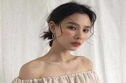 刘海怎么分才显年轻的（刘海怎么分才显年轻的发型）