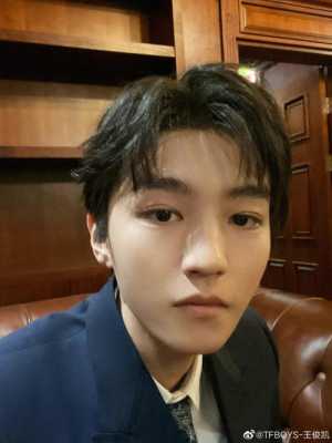 王俊凯的头发怎么留（王俊凯的头发怎么留的）