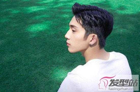 菱形头型适合什么发型（菱形头型适合什么发型男）