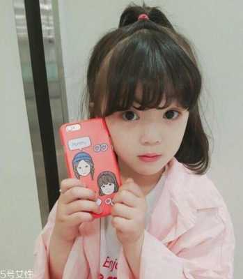 小孩子怎么弄八字刘海,儿童齐刘海图片怎么剪好看