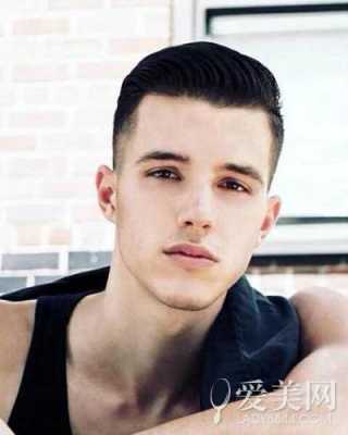 2017剪什么发型男（2017年发型男）