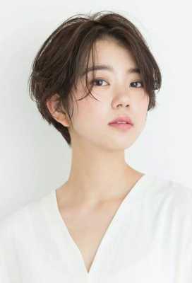 梳短发什么发型好看（梳短发什么发型好看女）