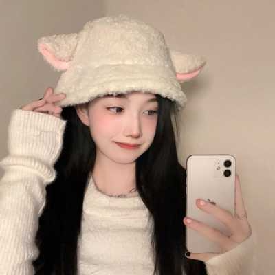 可爱的小帽子指什么,女生戴什么帽子可爱又好看