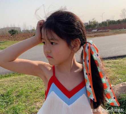 学生应该梳什么发型（12岁学生剪什么发型）