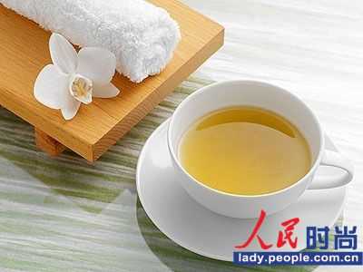 冬瓜瓤擦脸有什么好处,冬瓜片敷脸有什么好处和坏处