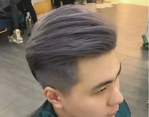 胖男生染什么颜色头发（胖人头发染什么颜色好看）