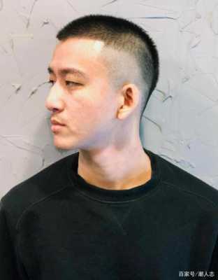 男士头发太油怎么办,男士头发油腻怎么办呢