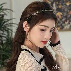 黑短发夹什么样的发箍好看,短发冬天戴什么帽子好看图片