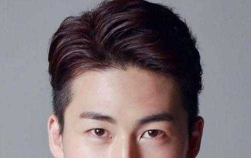 男生额头小适合什么头型,额头小适合什么发型男士