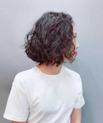 女生的短发类型有哪些好看的,45十岁女人烫什么短发好看图片