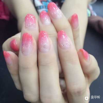 渐变色涂抹方法,纯色渐变指甲油怎么涂好看