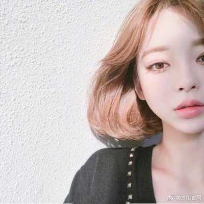 17年流行什么发型短发（17年流行什么发型短发女）