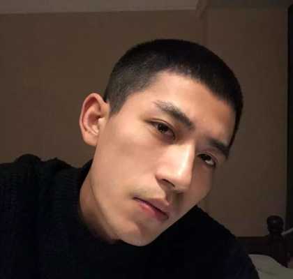 发际线高怎么理寸头,发际线高适合什么寸头男生