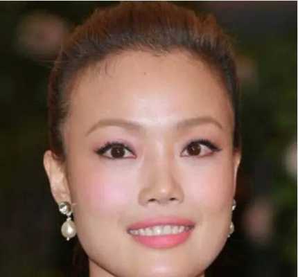 胖圆脸适合什么眉型（胖圆脸适合什么眉型好看）