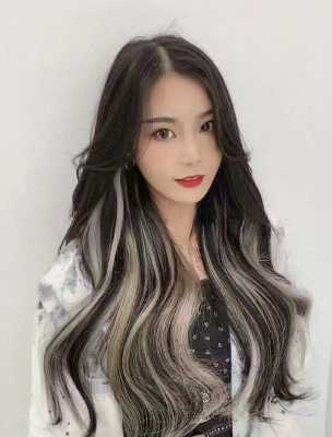 挑染什么颜色好看2017（做挑染的时候怎么搭配颜色）