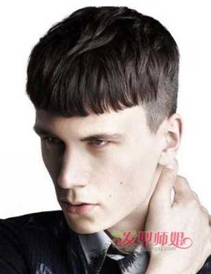 男生烫过的头发怎么弄直（男生烫过的头发怎么弄直发）